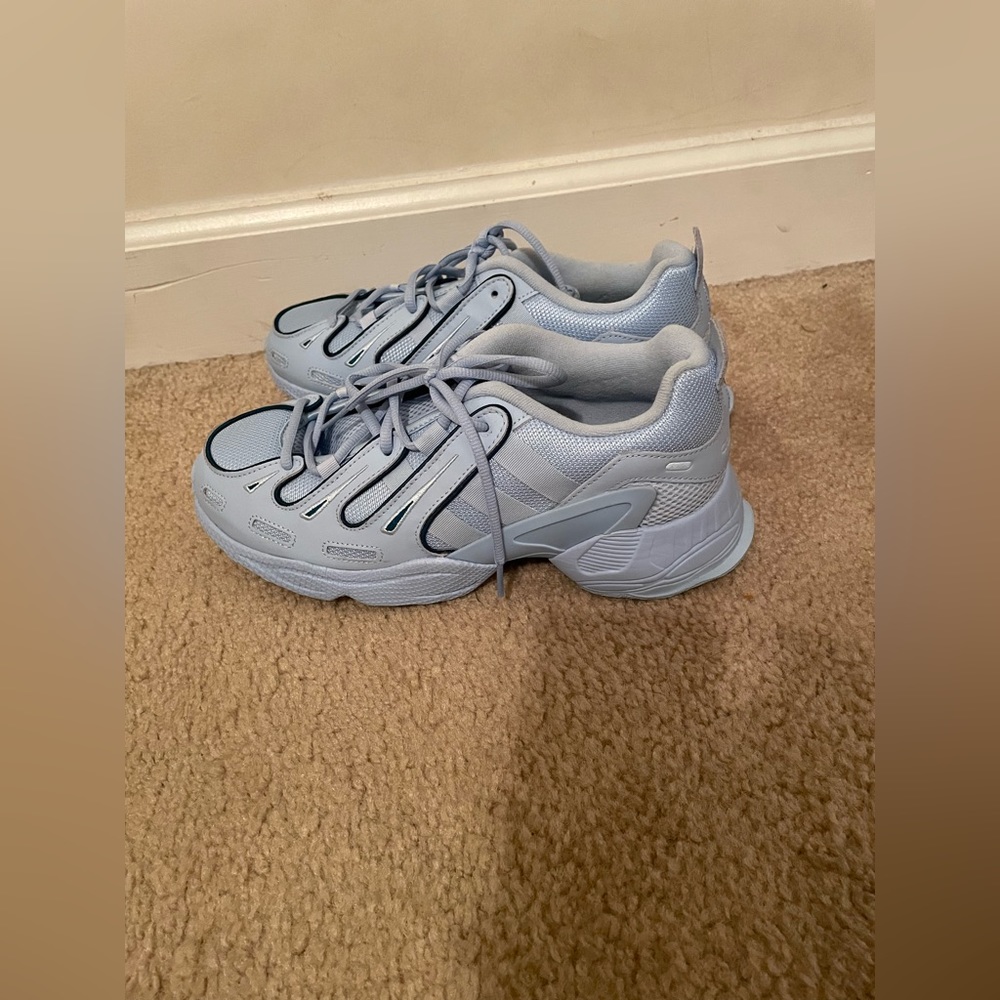 WOMENS ADDIDAS BLUE SNEAKERS